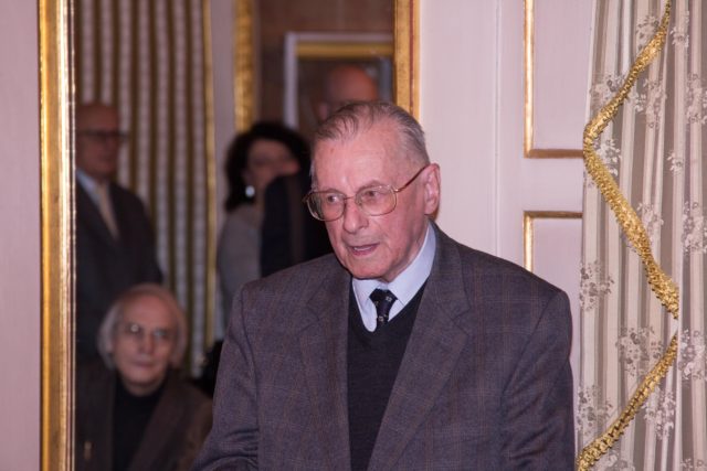 andrzej-8-prof-dr-hab-jerzy-gasowski-badacz-sandomierza