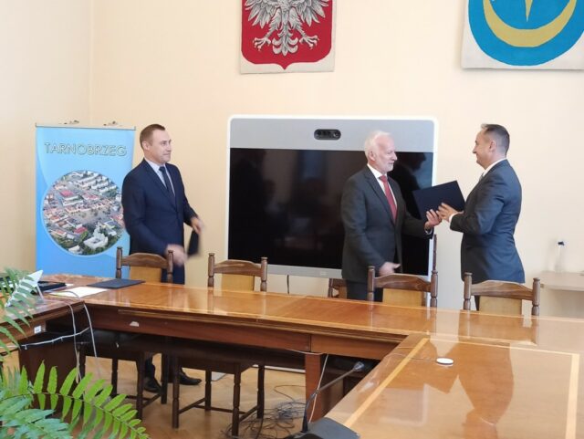 1630321253069,lH99nrGbpmmEqb2FZaA