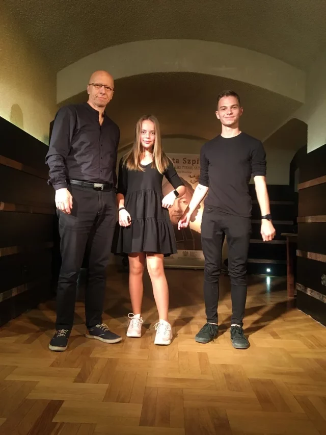 uczestnicy-konkursu-recytatorskiego