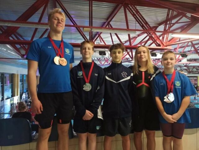 received_1280324315763523,lH99nrGbpmmEqb2FZaA