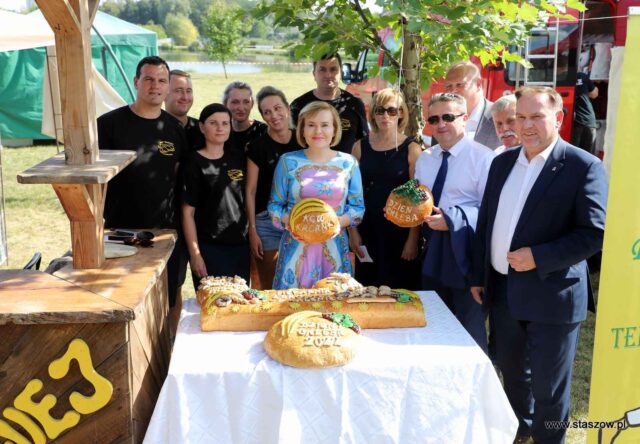 IMG_7617-0-1600x1109_11zon