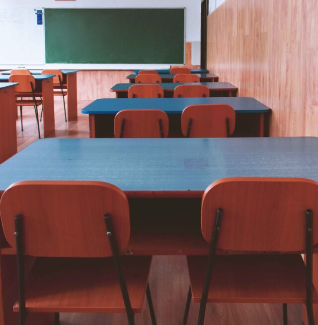 szkoła sala_RfQwSn (1)